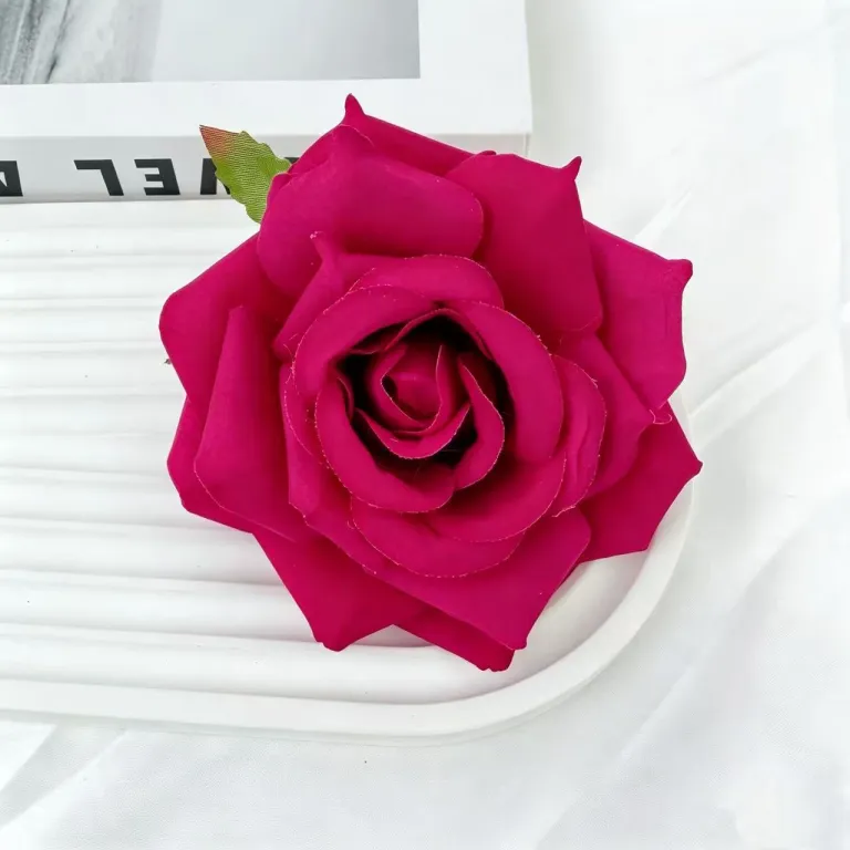 گل رز مخملی مصنوعی برای صحنه عروسی، دکوراسیون منزل، سنجاق سینه و قوس