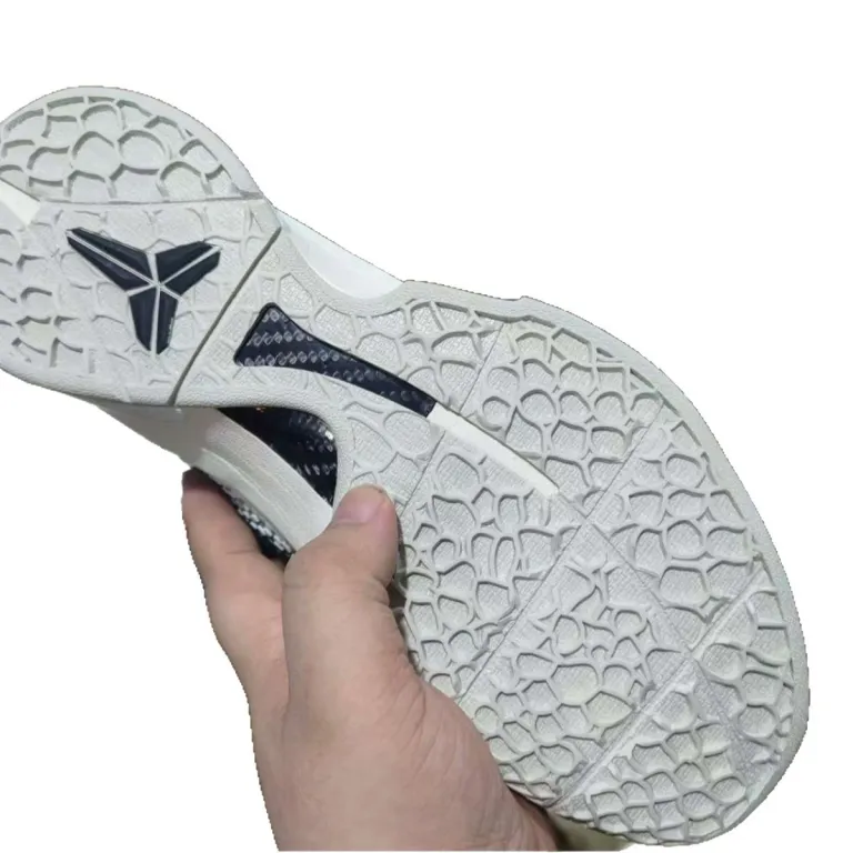 کفش بسکتبال کوبی 6 نسخه اورجینال پوتیان Kobe6 مدل گرین هورنت با صفحه کربنی، مناسب مسابقه و تمرین مردانه و زنانه