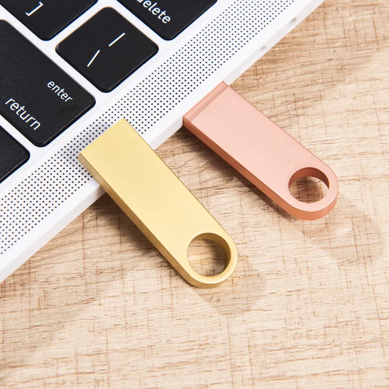 فلش مموری حکاکی‌شده 32g عمده 16g فلزی 1g فلش مموری هدیه تبلیغاتی usb3.0 پرسرعت خودرویی 128g 64gU فلش