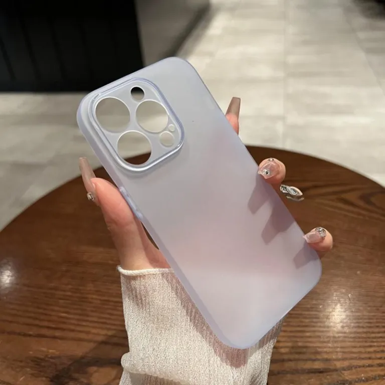 قاب گوشی سیلیکونی مات نیمه‌شفاف فوق‌نازک با حس بدون قاب مناسب اپل 16promax iPhone17