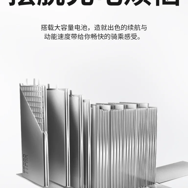 موتورسیکلت برقی ققنوس کانگ‌کیائو برای رفت‌وآمد شهری با برد طولانی و قدرت بالا نسخه صندوق‌دار