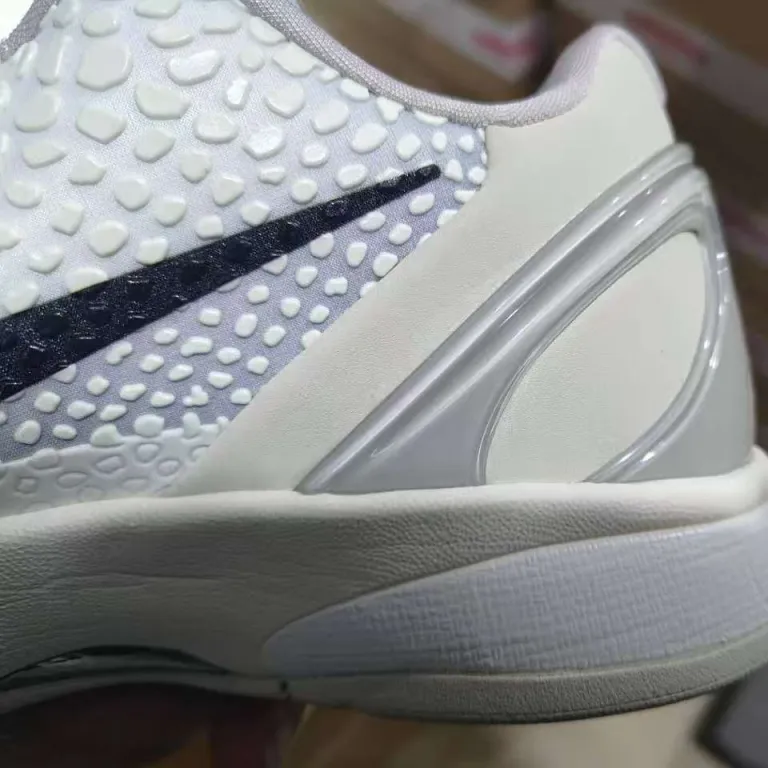 کفش بسکتبال کوبی 6 نسخه اورجینال پوتیان Kobe6 مدل گرین هورنت با صفحه کربنی، مناسب مسابقه و تمرین مردانه و زنانه