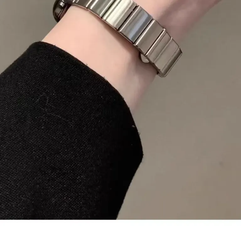 بند مناسب اپل واچ S10 بند iWatchS9 استیل ضدزنگ زنانه طرح کمر باریک s11 حس لوکس ورزشی تابستانی
