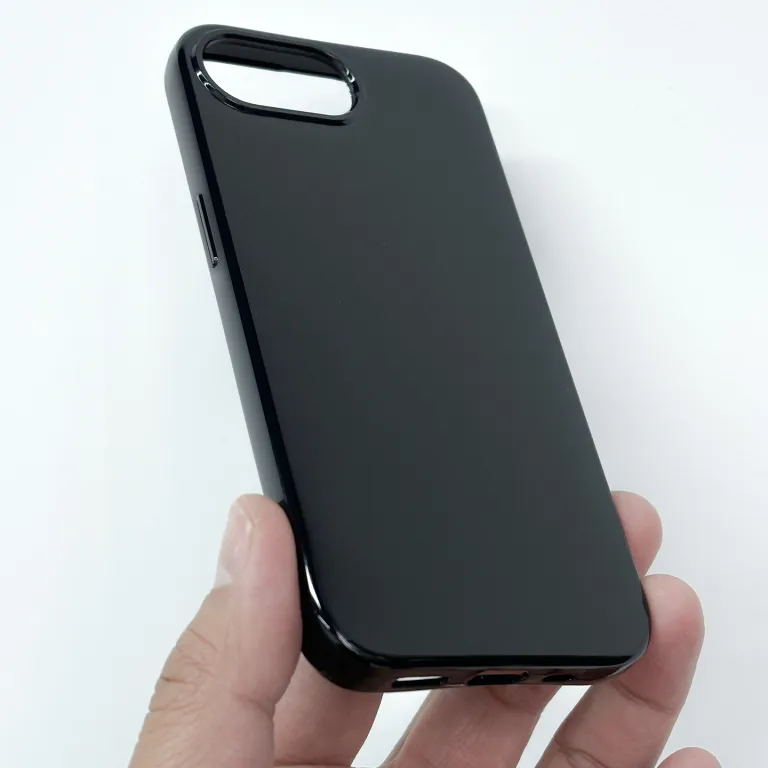 قاب ژله‌ای TPU مشکی براق مناسب اپل 17e IP17pm طرح چاپی براق روکش نرم