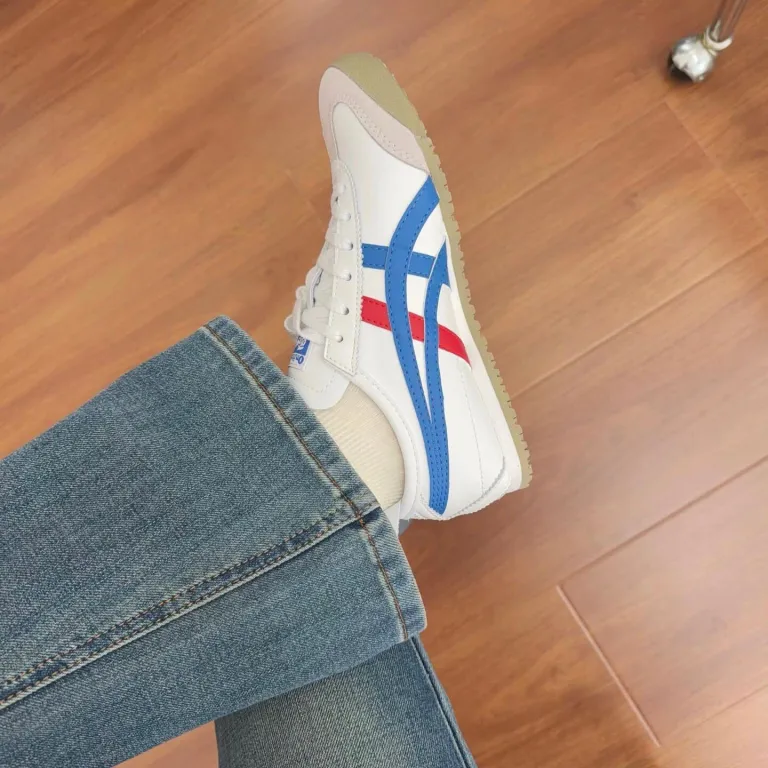 کفش راحتی اسپرت کلاسیک Onitsuka Tiger MEXICO66 مناسب پیادهروی و استفاده روزمره، شیک و همهپسند مدل آگانو