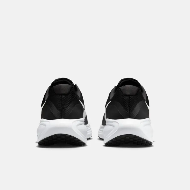 کفش دویدن مردانه Nike REVOLUTION 8 با رویه مش تنفس‌پذیر