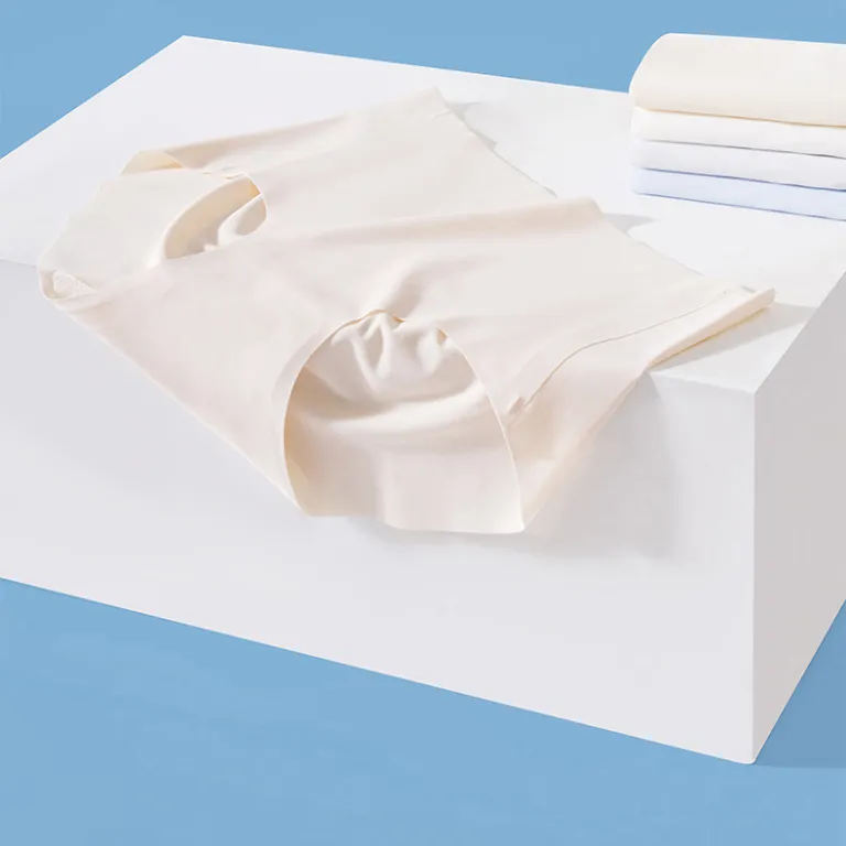 شورت زنانه ابریشمی یخی بدون درز میان‌کمر 3D لیفت باسن بدون فشار آنتی‌باکتریال نخی مخصوص دانش‌آموز