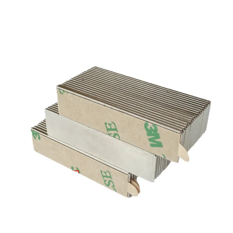 آهنربای چسب‌دار فوق نازک قوی 40x10x1mm، برچسب مغناطیسی قوی، آهنربای مربعی با استحکام بالا، آهنربای یخچال
