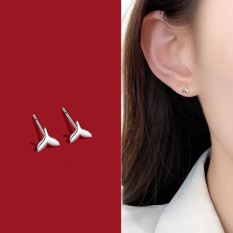S925 گوشواره میخی نقره خالص با حس لوکس، شیک و همه‌پسند مناسب استایل، عمده از تولیدکننده برای فروش شب‌بازار و بساط