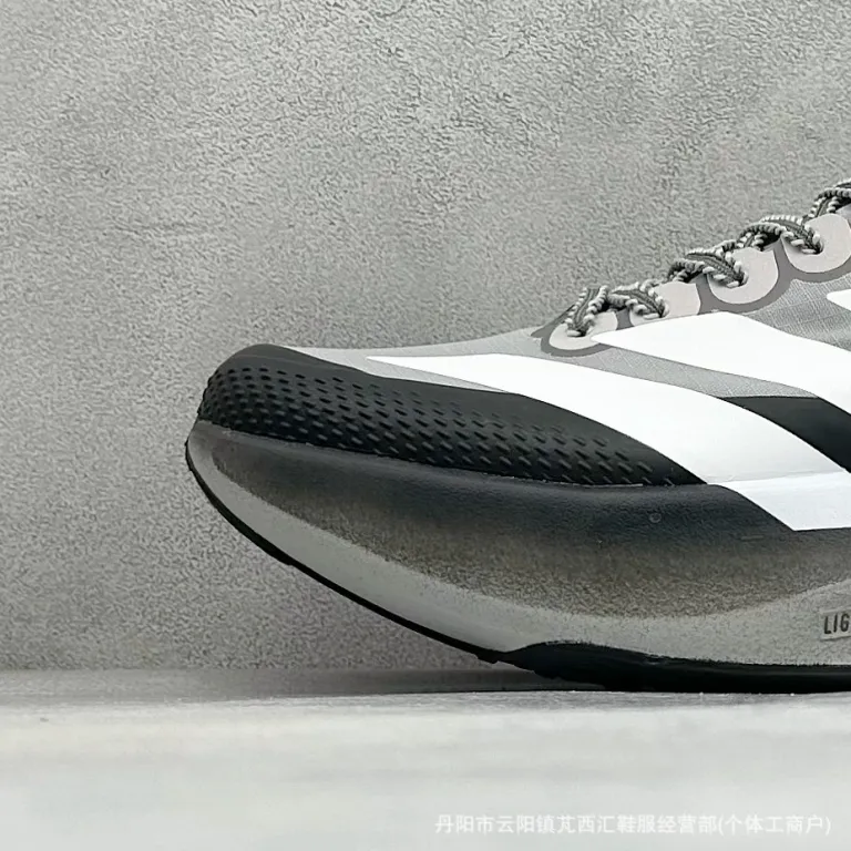 کفش دویدن مسابقهای آدیداس Adizero Evo SL اورجینال پوتیان با رویه مشی تنفسپذیر و مقاوم در برابر سایش