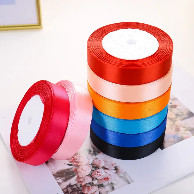فروش مستقیم کارخانه روبان ساتن کیک 2cm سانتی‌متر، روبان بسته‌بندی هدیه، روبان تزئینی پلی‌استر برای مراسم عروسی، فروش عمده روبان رنگی