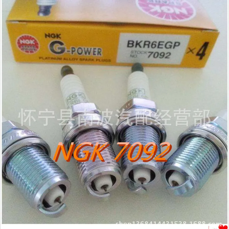 شمع موتور NGK پلاتینی BKR6EGP7092 ILKAR7B11 4912 شمع خودرو