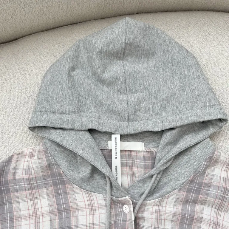 2026 پیراهن آستین بلند چهارخانه کلاه‌دار ترکیب رنگ جدید پاییزی طراح کره‌ای Lee
