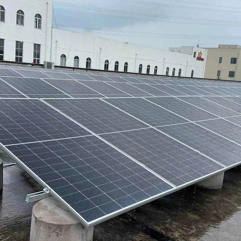 پنل خورشیدی جینکو سولار 615-630 وات تحویل از کارخانه گرید A پنل تولید برق خورشیدی