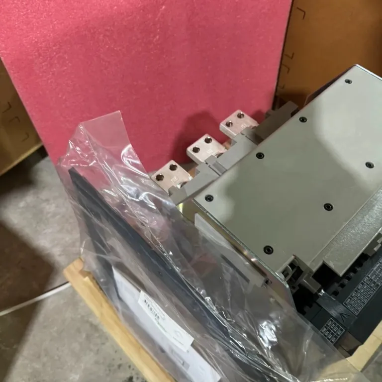 MT10N13D502 کلید اتوماتیک اشنایدر اصل موجود در انبار با قیمت ویژه