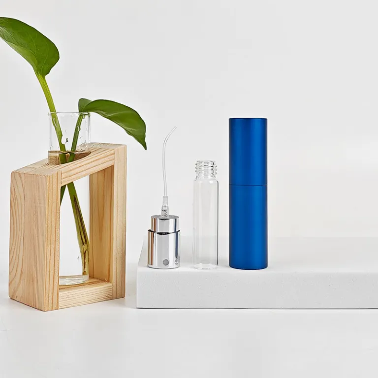 موجود 5ml بطری دو بخشی آلومینیومی آنودایز شده برای عطر، بطری اسپری آلومینیومی لوکس، بطری خالی قابل حمل، مناسب برای فروش بین‌المللی