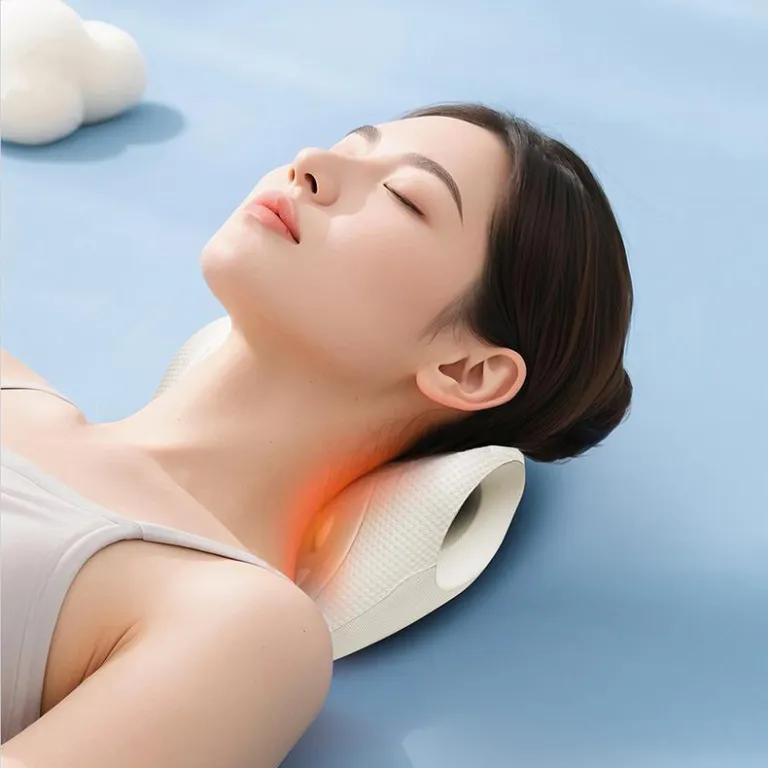 بالش گردنی C شکل جدید با کشش و اصلاح قوز گردن، ماساژور طب فشاری جاذبه‌ای برای صاف کردن انحنای گردن