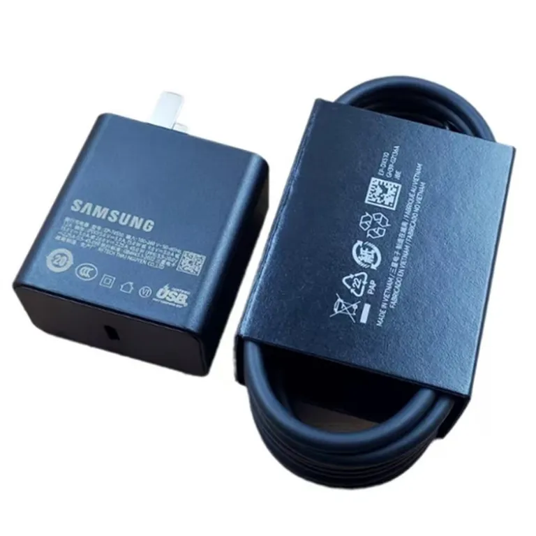 شارژر اورجینال سامسونگ s24ultra با فناوری سوپر فست شارژ و کابل تایپ سی 45W از جنس نیترید گالیوم S25S23 5A