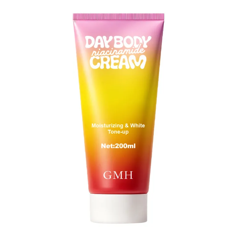 کرم بدن مرطوب‌کننده و روشن‌کننده Moisturizing White Tone-up Cream با بسته‌بندی تمام انگلیسی
