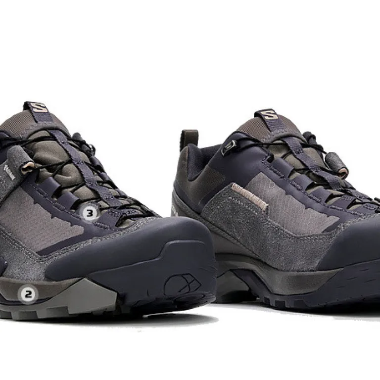 کفش پیاده‌روی ضدآب زنانه سالومون X ULTRA ALPINE GTX W