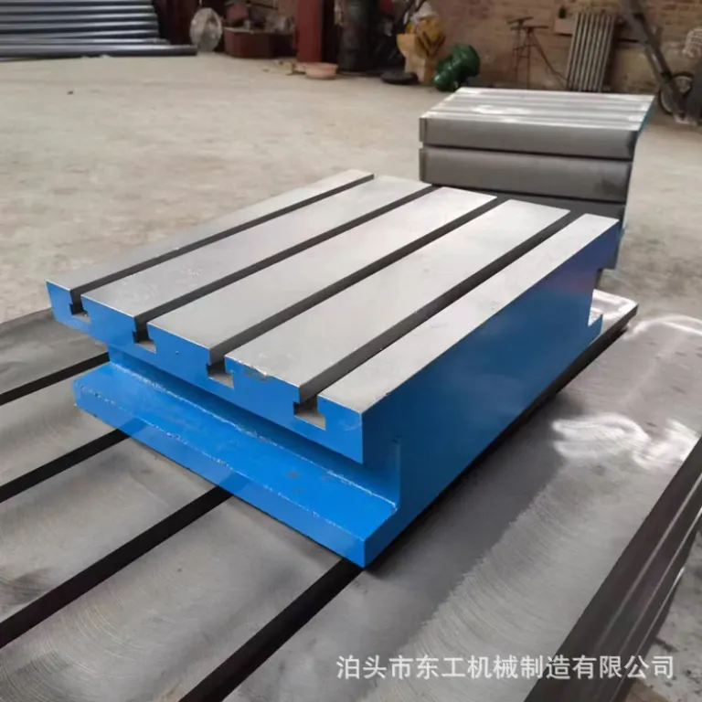 میز کار ماشینابزار چدنی با شیار T، طراحی و تولید پلتفرم کمکی CNC با دقت بالا