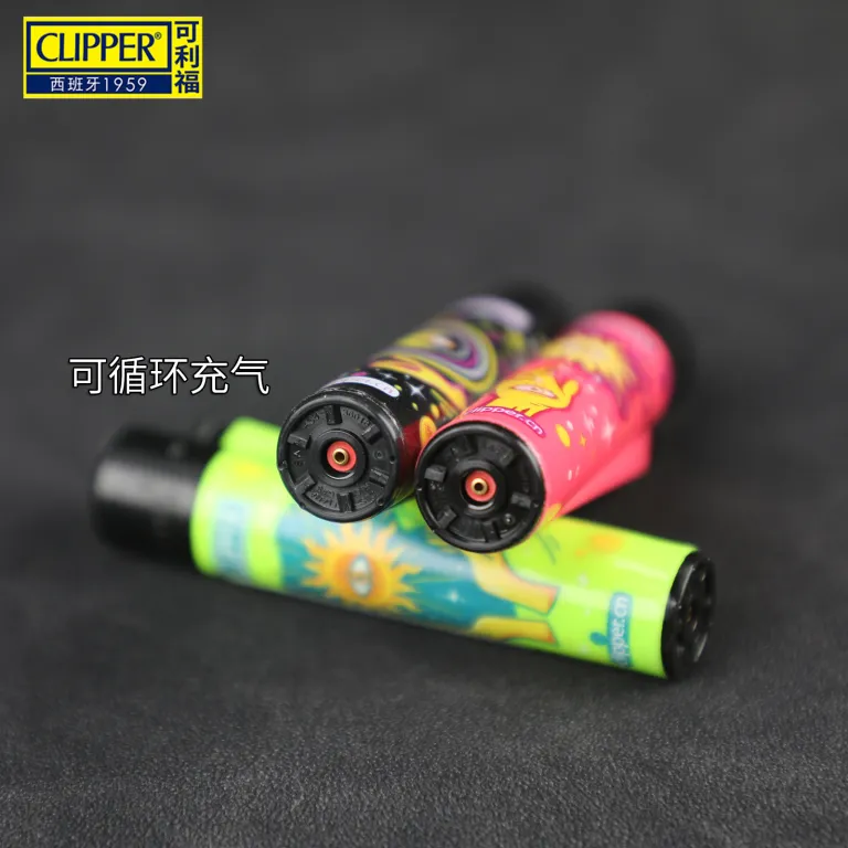 فندک یکبارمصرف کوچک Clipper با سنگ چخماق و چرخدنده، قابل شارژ