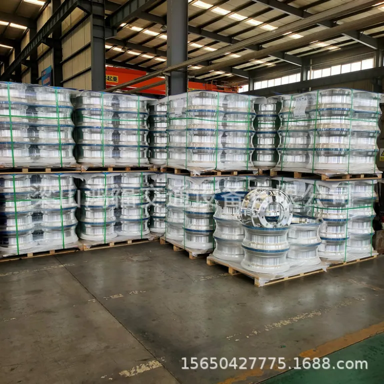8.25 *22.5 رینگ آلومینیومی فورج‌شده، رینگ آلومینیومی، مناسب کامیون و اتوبوس، سایز 22.5 اینچ