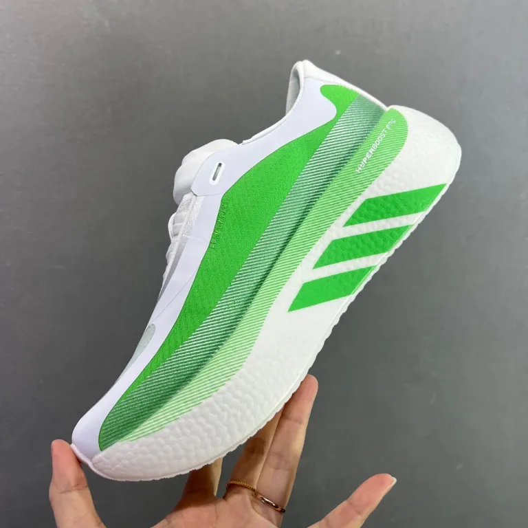 کفش ورزشی کراسبوردر Hyperboost Edge ضربه‌گیر مردانه و زنانه سبک مخصوص دویدن KI4413kk0228
