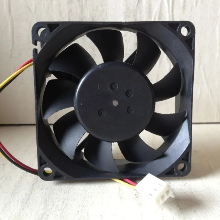 فن کیس NIDEC 7025 7 سانتی‌متر سه پین با سنسور سرعت D07A-12PM 09A 12V 0.14A