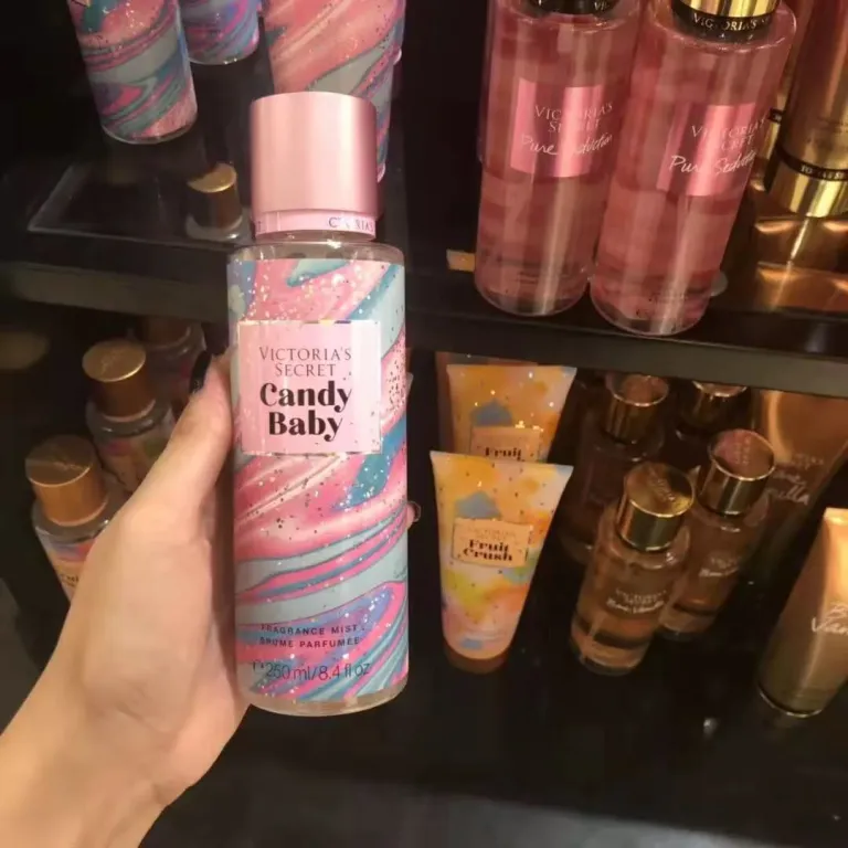 اسپری بدن براق و معطر ویکتوریا سکرت با ماندگاری بالا - عمده و کراس بوردر