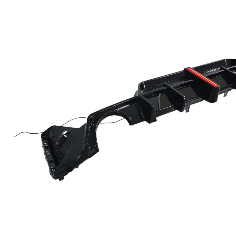دیفیوزر عقب استایل TOP برای 3 سری G20 مدل 23-26، نصب کلیپسی، با چراغ، جنس PP