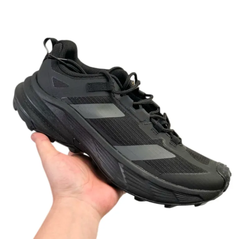 کفش کوهنوردی و پیاده‌روی اسپرت TERREX FREE HIKER اورجینال پوتیان جدید