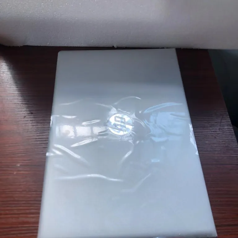 لپ‌تاپ فوق‌باریک 15.6 اینچی 650G4G5 کیف دستی i7 اولترابوک مخصوص بازی و اداری سازگار با اچ‌پی