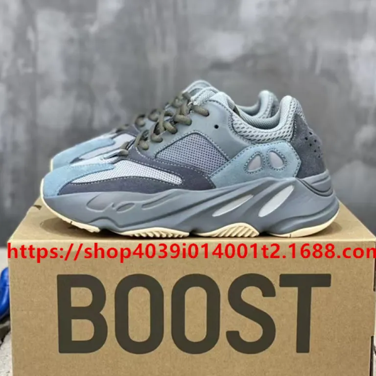 کفش اصل پوتیان یزی originalsboost700v2 مردانه و زنانه 700v3 کفش پدری ساق کوتاه مشکی