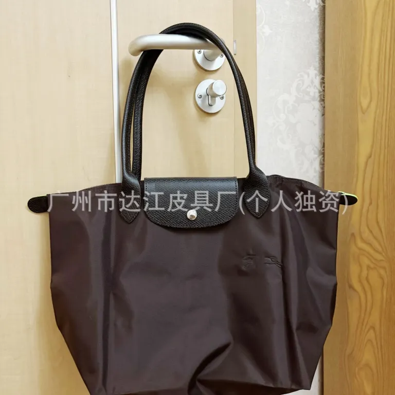 کیف توت Longchamp 70 مدل گلدوزی سالگرد، کیف دوشی، کیف دستی، کیف مامان، مناسب استفاده روزانه با ظرفیت بالا
