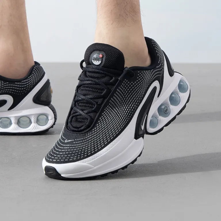 کفش ورزشی مردانه Nike ایر مکس دی‌ان با بالشتک و تهویه هوا
