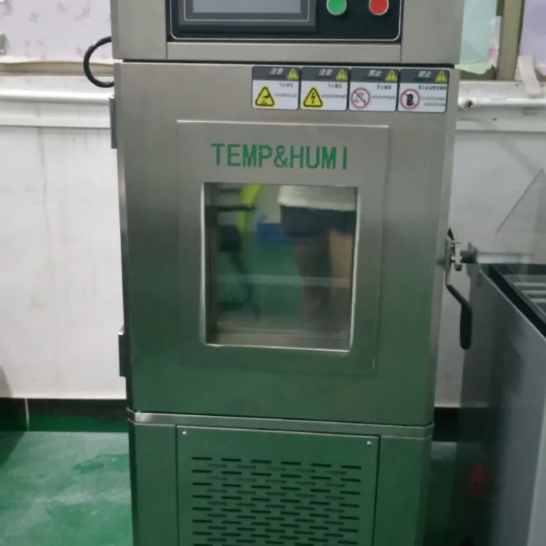 جعبه کنترل چراغهای LED اصلاحشده جیپ رانگلر، پنل کلید 6 کاناله با فیوز و رله