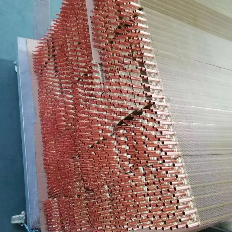 کولر پارکینگ اینورتر هوشمند مناسب برای خودروهای مسکونی، یخچال‌دار و تغییر کاربری داده شده، کولر خودرو برقی سرمایشی و گرمایشی سقفی