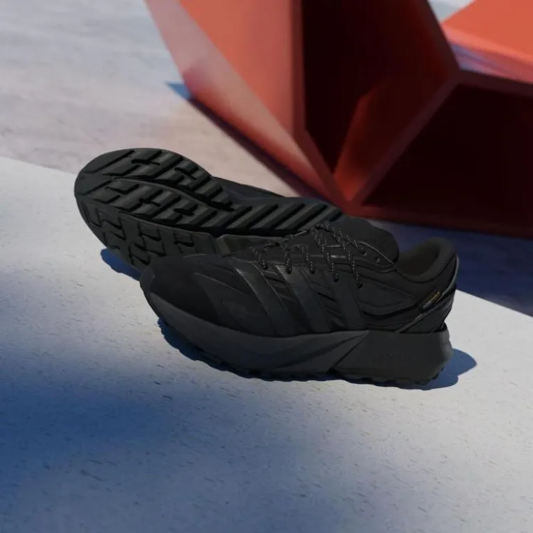 کفش دویدن زنانه adidas LIGHTBLAZE ATR