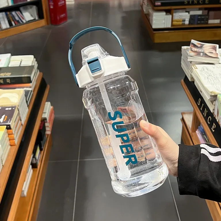 بطری آب با ظرفیت فوقالعاده زیاد 2L بطری فضایی نی‌دار مخصوص تابستان، دانش‌آموز، ورزش و تناسب اندام، بطری پلاستیکی آب، بطری آب مناسب فروش بین‌المللی