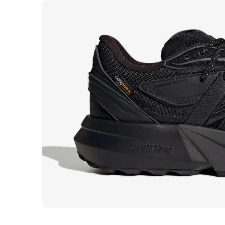 کفش دویدن زنانه adidas LIGHTBLAZE ATR