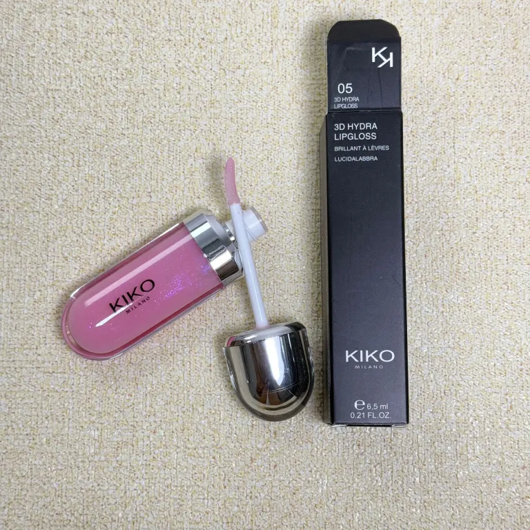 رژ لب مایع آینه‌ای تک‌سر KIO مخصوص صادرات 3D 02 22 12 رژ لب براق شیشه‌ای موجود در رنگ حبوبات 6.5ML