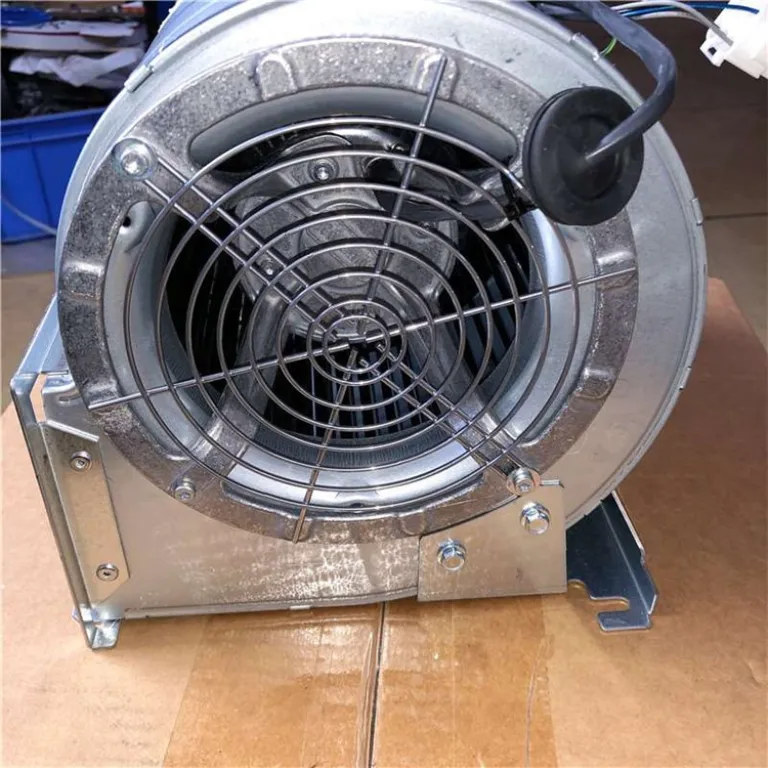 فن خنککننده برج برق D2D146-BG03-17