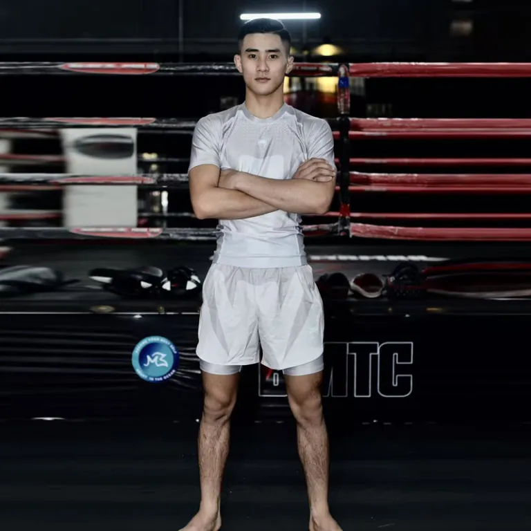 VENUM Attack لباس چسبان ورزشی UFC فوق‌الاستیک خشک‌شونده سریع لباس فشرده ضدسایش تمرینی لباس بوکس