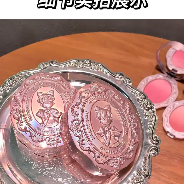 رژگونه گرادیان برجسته Kakashow دخترانه صورتی ملایم روشن‌کننده و اصلاح‌کننده رنگ پوست