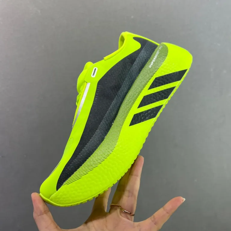 کفش ورزشی کراسبوردر Hyperboost Edge ضربه‌گیر مردانه و زنانه سبک مخصوص دویدن KI4413kk0228