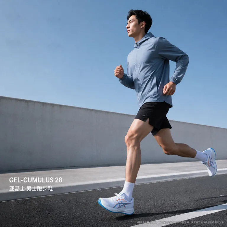کفش دویدن مردانه ASICS GEL-CUMULUS 28 سبک، مقاوم و ضربه‌گیر