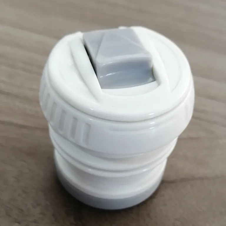 لوازم جانبی درب قمقمه گلوله‌ای 4.5\5.2CM شامل سوئیچ، درپوش داخلی، شیر خروجی، واشر و چوب‌پنبه