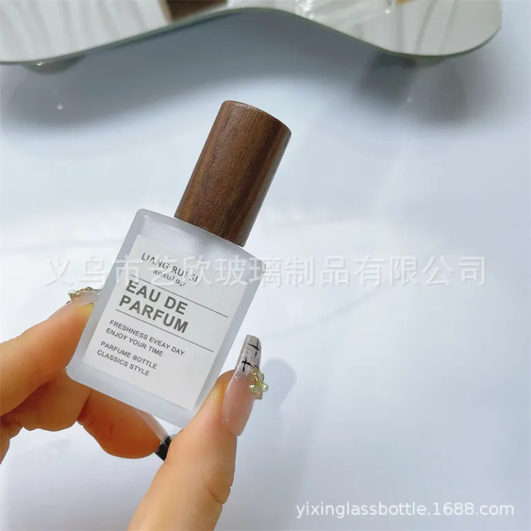 شیشه تقسیم عطر با درب چوبی خالی شیشهای 10ml لوکس مسافرتی قابل حمل 5ml شیشه اسپری نمونه شیشه عطر