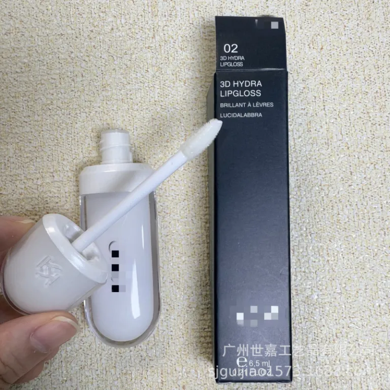 رژ لب مایع آینه‌ای تک‌سر KIO مخصوص صادرات 3D 02 22 12 رژ لب براق شیشه‌ای موجود در رنگ حبوبات 6.5ML